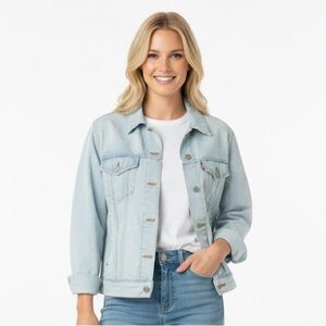 Levi's Women's Light Blue Jean Jacket size large back floral print embroidery